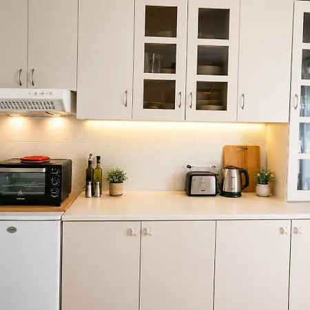 Sea Garden Flat 2 Bed 2 Bath Apartment *