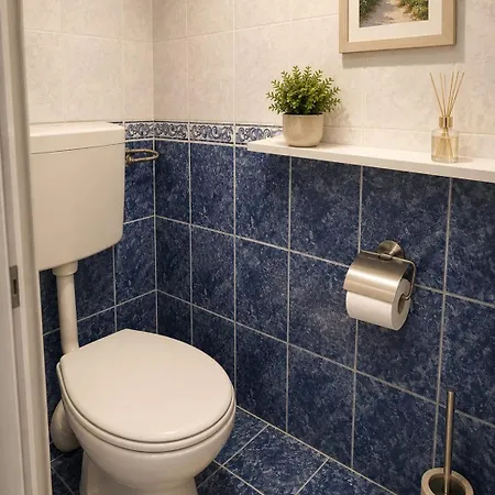 Sea Garden Flat 2 Bed 2 Bath Warna